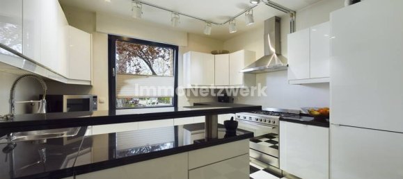 8 rooms Townhouse in Duren, Germany No. 47757 23