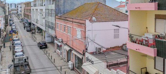 Gewerbliche Immobilie in Barreiro, Portugal 566m², Nr. 297026 2