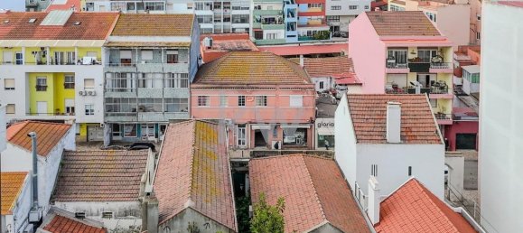 Gewerbliche Immobilie in Barreiro, Portugal 566m², Nr. 297026 5