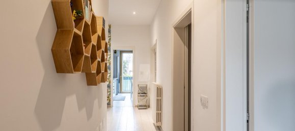 3 rooms Apartment in Florence, Italy No. 12748 28