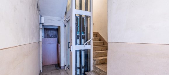 3 rooms Apartment in Florence, Italy No. 12748 48