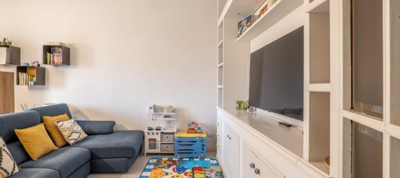 3 rooms Apartment in Florence, Italy No. 12748 6