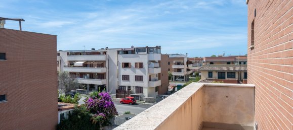 2 chambres Appartement à Fiumicino, Italy No. 335487 18