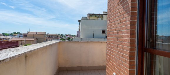 2 chambres Appartement à Fiumicino, Italy No. 335487 11