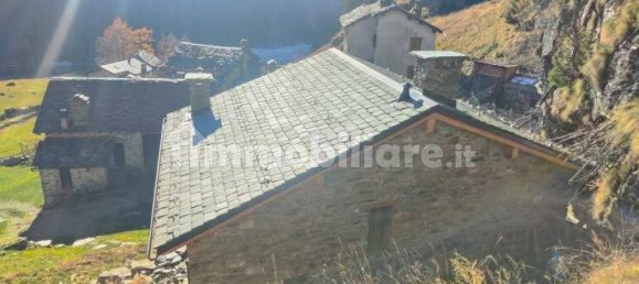 2 bedrooms House in Chiesa in Valmalenco, Italy No. 145256 9