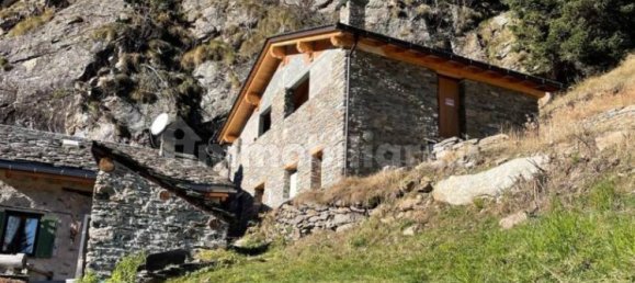 2 bedrooms House in Chiesa in Valmalenco, Italy No. 145256 4