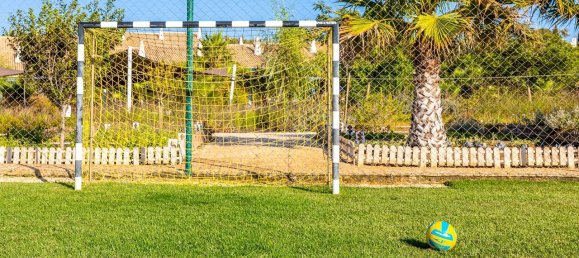 9 غرف نوم فيلا في Luz, Portugal رقم 135925 10