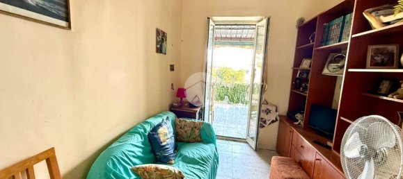 2-Zimmer Wohnung in Naples, Italy, Nr. 232899 13
