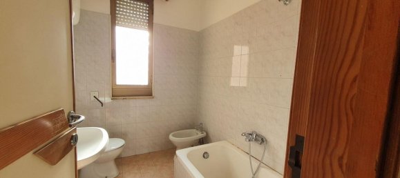 Apartamento de 9 divisões em Matino, Italy N.º 238144 8