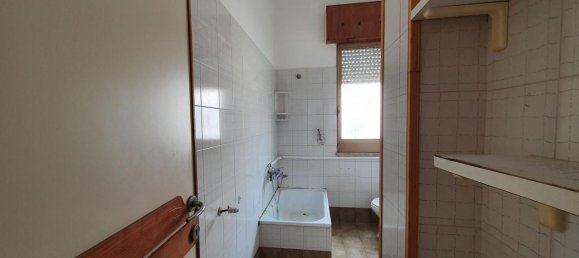 Apartamento de 9 divisões em Matino, Italy N.º 238144 14
