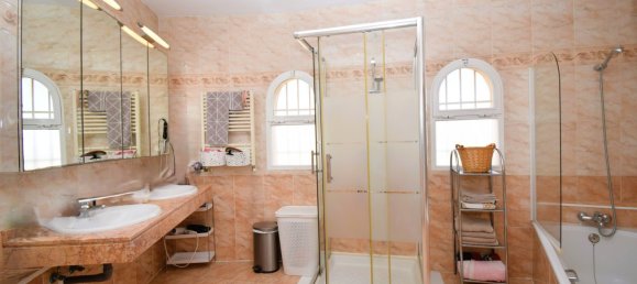 3 Schlafzimmer Haus in Alicante, Spain, Nr. 155427 76