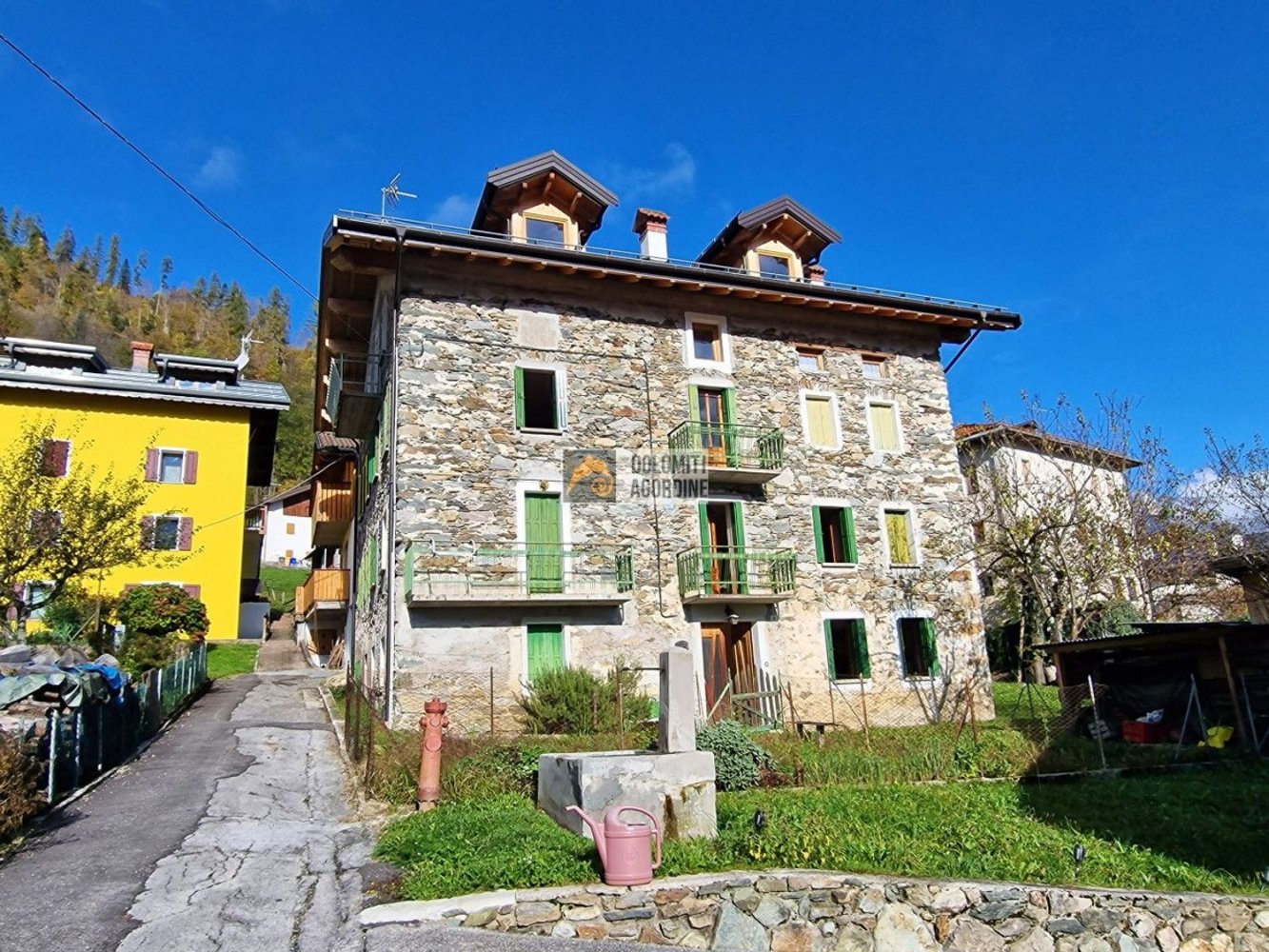 5 rooms House in Rivamonte Agordino, Italy No. 126783