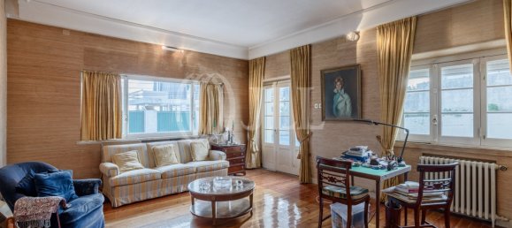 5 bedrooms Villa in Cascais, Portugal No. 103820 2