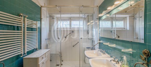 5 bedrooms Villa in Cascais, Portugal No. 103820 17