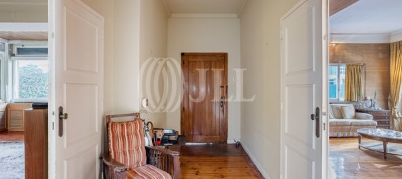 5 bedrooms Villa in Cascais, Portugal No. 103820 8