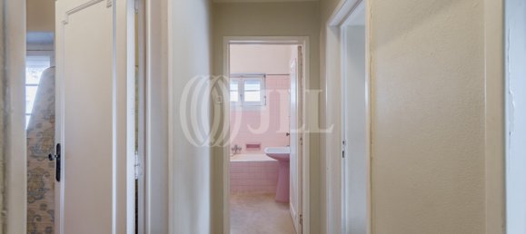 5 bedrooms Villa in Cascais, Portugal No. 103820 20