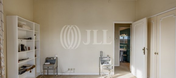 5 bedrooms Villa in Cascais, Portugal No. 103820 9