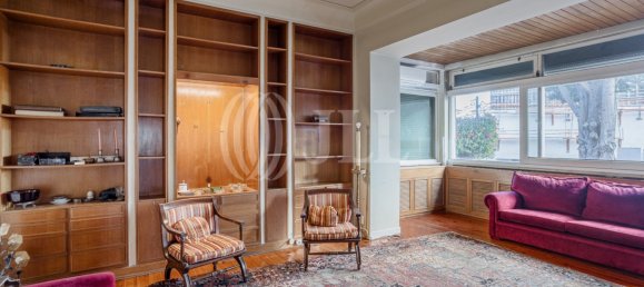 5 bedrooms Villa in Cascais, Portugal No. 103820 4