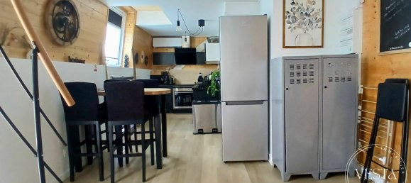 Дуплекс с 2 спальнями в Дижон, Франция № 185253 3