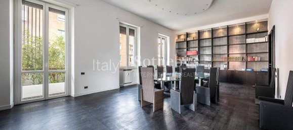 3 bedrooms Apartment in Rome, Italy No. 201369 18