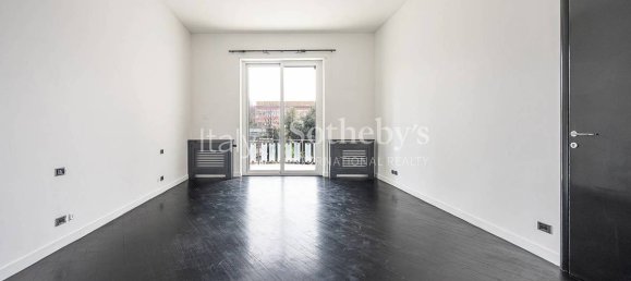 3 bedrooms Apartment in Rome, Italy No. 201369 31