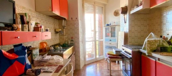 4 bedrooms Apartment in Terni, Italy No. 316890 9