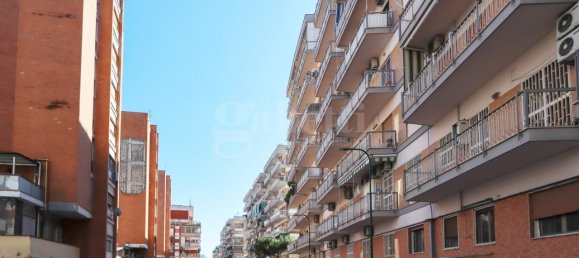 3-Zimmer Wohnung in Naples, Italy, Nr. 149423 30