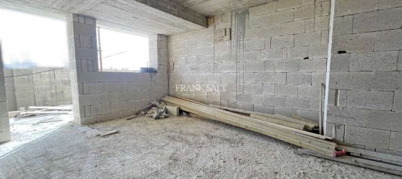 Maisonette de 3 dormitorios en Birzebbuga, Malta No. 1912 19