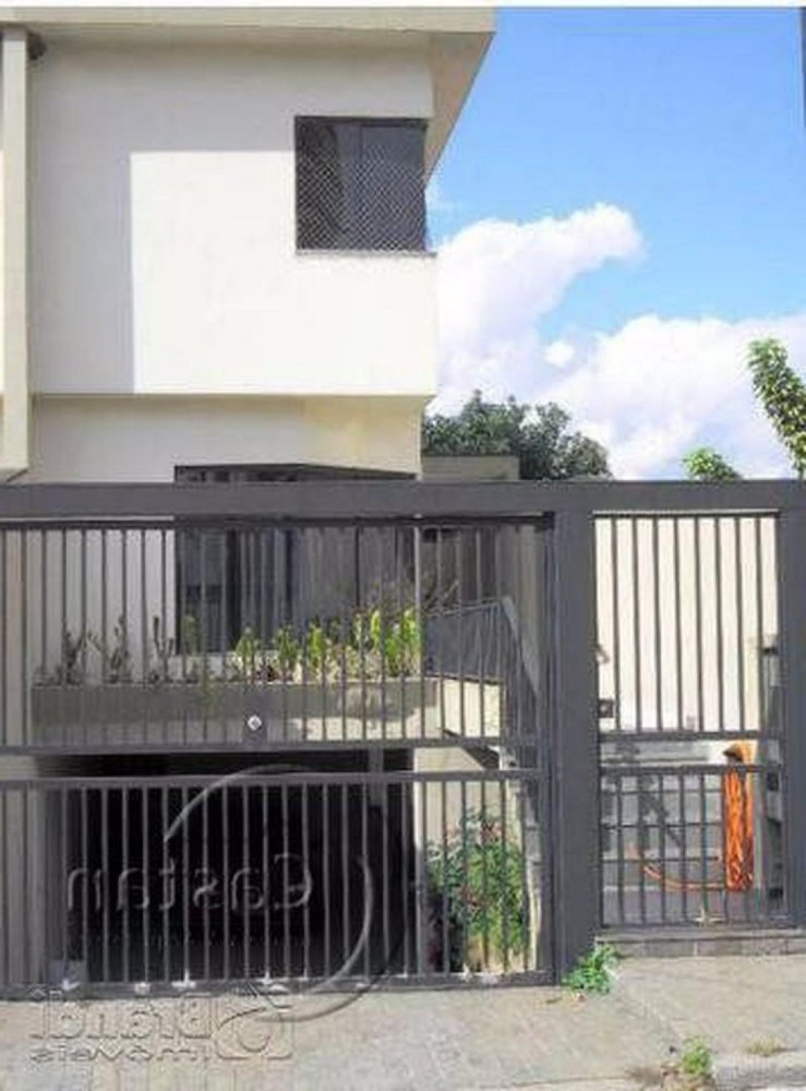 Дом с 3 спальнями в Сан-Паулу, Бразилия № 560886