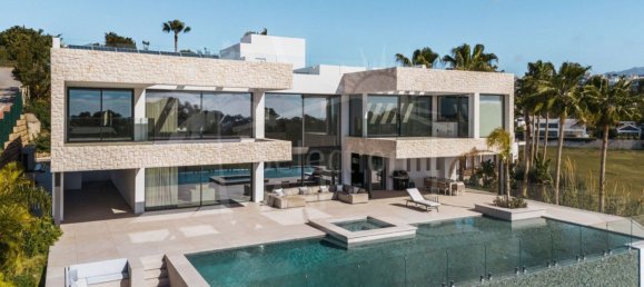 Villa de 5 dormitorios en Málaga, Spain No. 33647 7