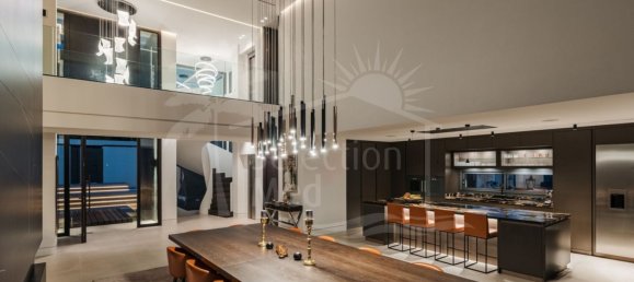 Villa de 5 dormitorios en Málaga, Spain No. 33647 39