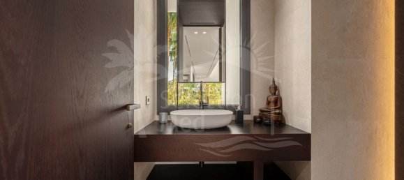 Villa de 5 dormitorios en Málaga, Spain No. 33647 30