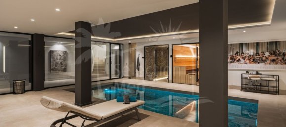 Villa de 5 dormitorios en Málaga, Spain No. 33647 42