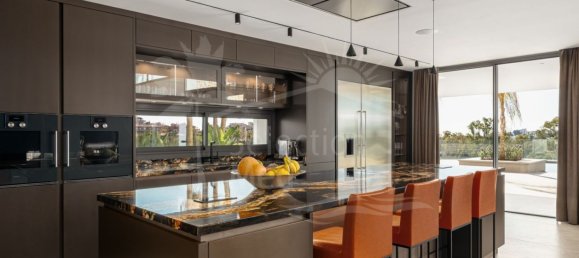 Villa de 5 dormitorios en Málaga, Spain No. 33647 21