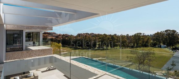 Villa de 5 dormitorios en Málaga, Spain No. 33647 9