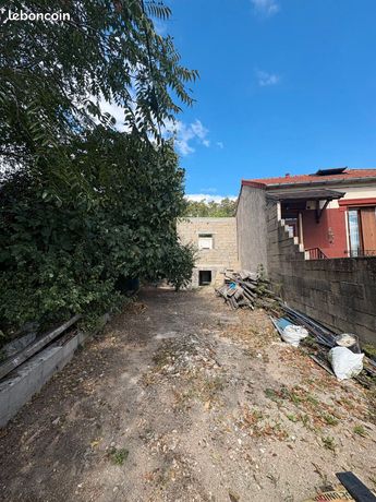 Grundstück in Le Bourget, France 230m², Nr. 353320