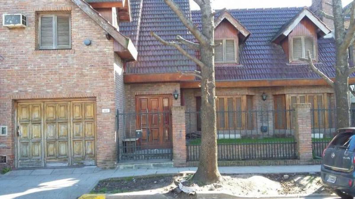 Studio in Pilar, Argentina No. 4089