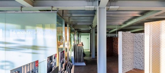 1900m² Warehouse in Viareggio, Italy No. 376310 6