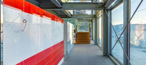 1900m² Warehouse in Viareggio, Italy No. 376310 10