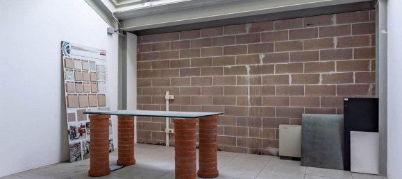 1900m² Warehouse in Viareggio, Italy No. 376310 7