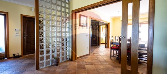 4 bedrooms House in Cernache, Portugal No. 25916 11