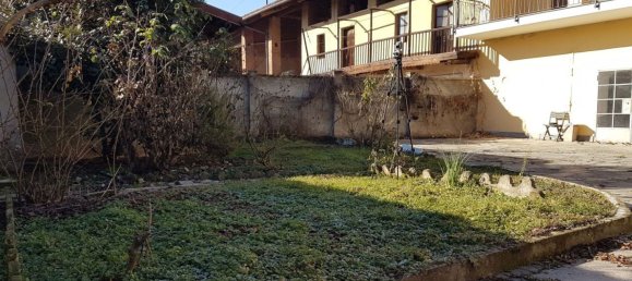 Casa de 6 divisões em Montanaro, Italy N.º 75992 9