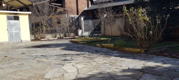 Casa de 6 divisões em Montanaro, Italy N.º 75992 8