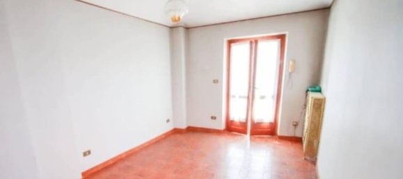 Casa de 6 divisões em Montanaro, Italy N.º 75992 18