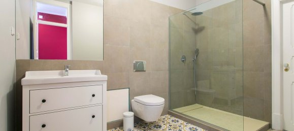 3 bedrooms Apartment in Lisbon, Portugal No. 120663 16