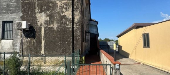 10 rooms House in Montebelluna, Italy No. 306934 25