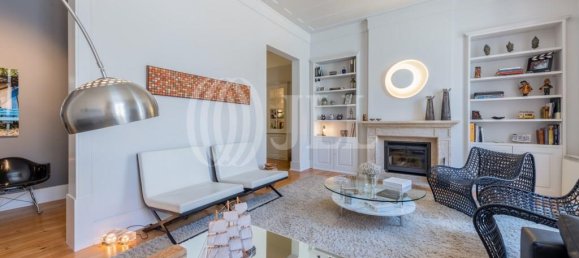 Apartamento de 4 dormitorios en Lisbon, Portugal No. 94015 8