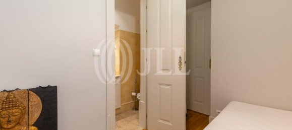 Apartamento de 4 dormitorios en Lisbon, Portugal No. 94015 41