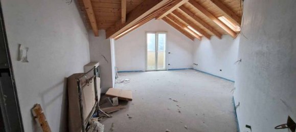 2-salle Appartement à Nerviano, Italy No. 6225 4