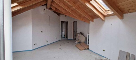 2-salle Appartement à Nerviano, Italy No. 6225 7